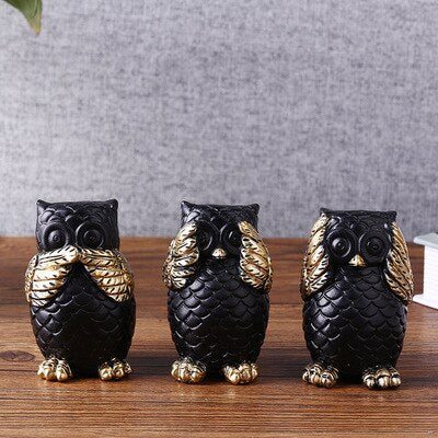 ERMAKOVA Modern Simple Resin Owl Statue Adornment Home Decoration Artistic Craft Figurine Gift for Living Room Bedroom