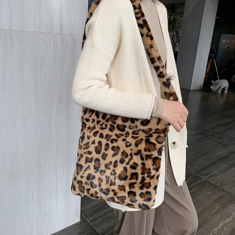 Leopard Plush Shoulder Bags for Women's Autumn And Winter Fashion ladies Vintage Handbags Women Large Capacity Messenger Bags