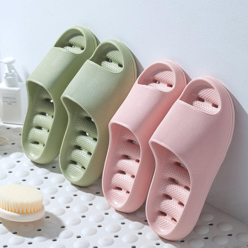 New 2021 Women Indoor Slippers Thick Sole Cut-out Summer Shoes Woman Men Bathroom Slides Soft EVA Lovers Home Platform Slipper