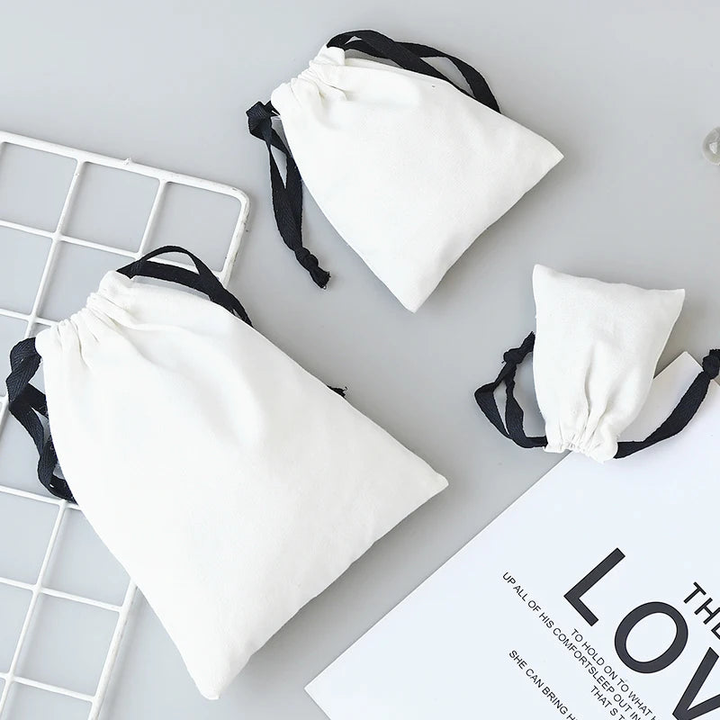1 Pcs Christmas Gift Canvas Cotton Bags with Black Drawstring High Quality Jewelry White Package Pouch Home Storage Dustbag