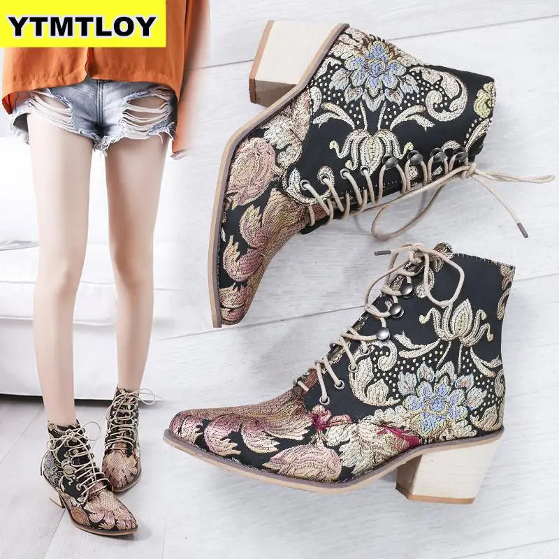 Retro Bohemian Women Boots Printed Ankle Vintage Motorcycle Booties Ladies Shoes Woman 2019 New Embroider  High Heels Boots
