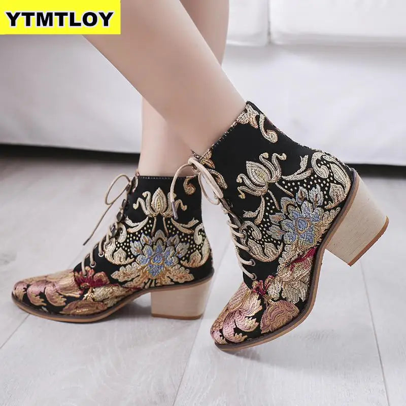 Retro Bohemian Women Boots Printed Ankle Vintage Motorcycle Booties Ladies Shoes Woman 2019 New Embroider  High Heels Boots