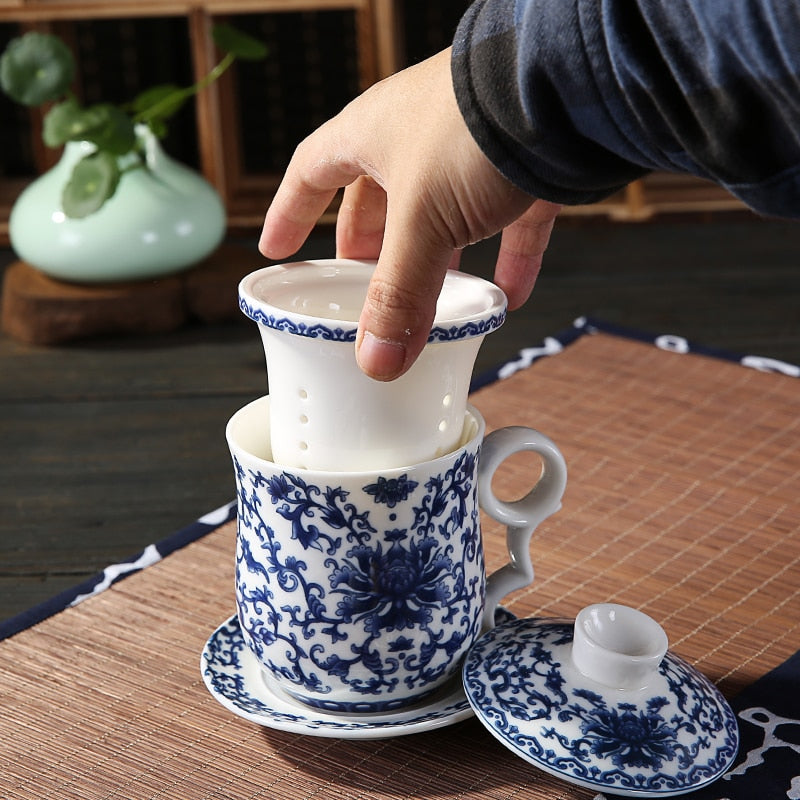 Blue and white porcelain ceramic office four-piece cup with lid including filter equipment personal lunch cup gift conference