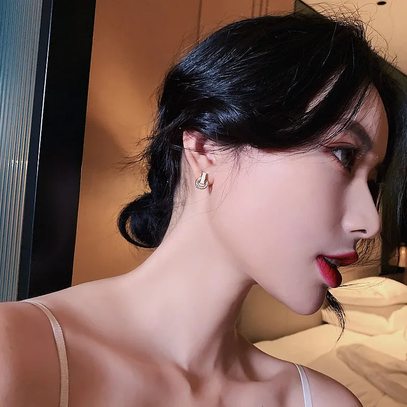 2021 Korean New Round Crystal Pendant Earrings Fashion Temperament Simple Earring Female Jewelry