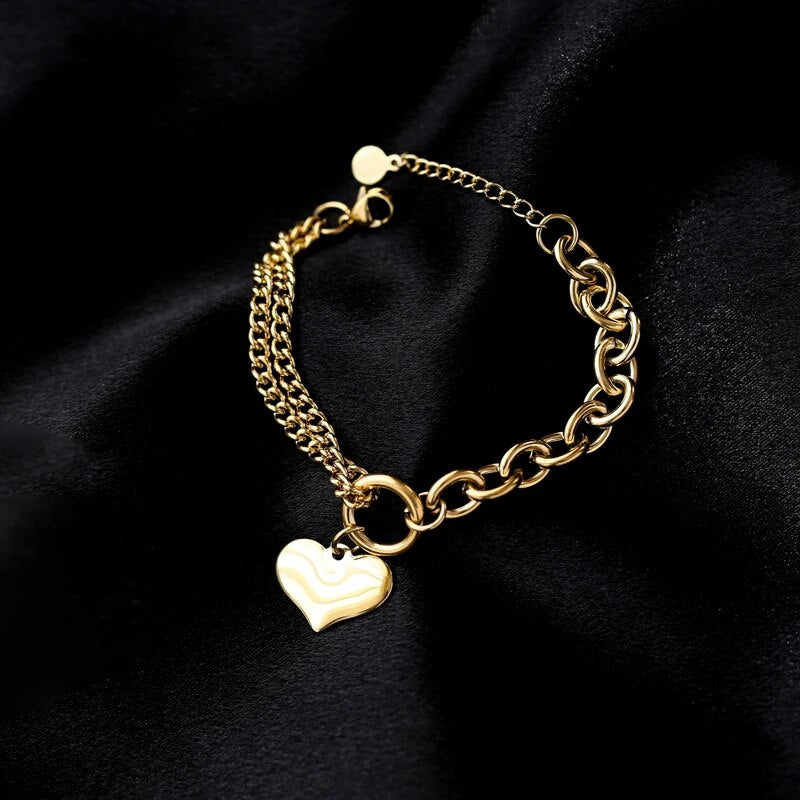 Titanium With 18K Gold Pave Heart Charm Bracelets  Japan Korean Style Party Designer T Show Runway INS Stainless Steel Jewelry