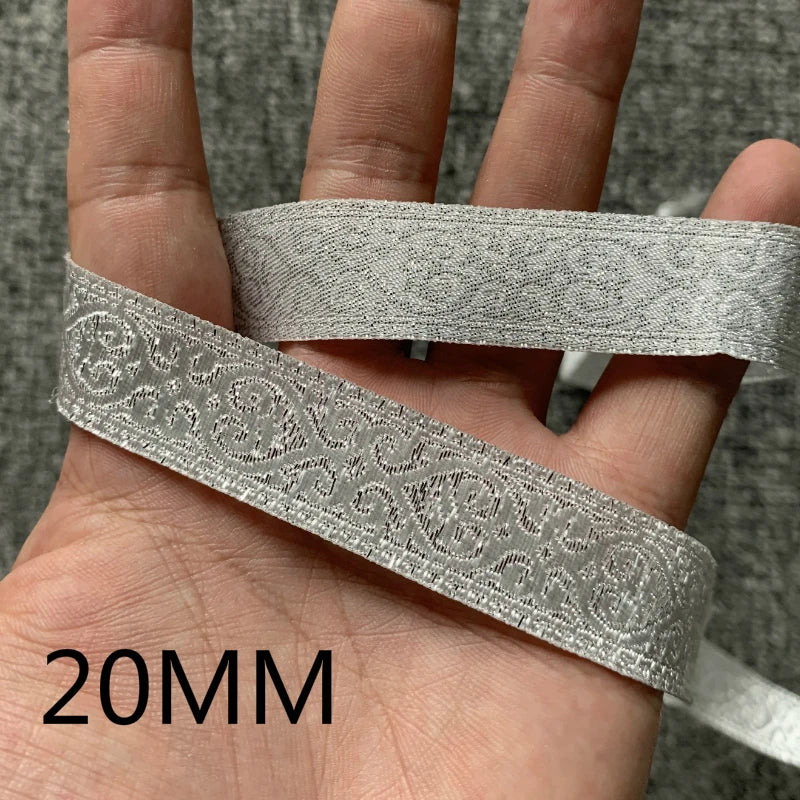 10YARD 3/4 Inch 20MM Gold And Silver Totem Heart Jacquard Ribbon