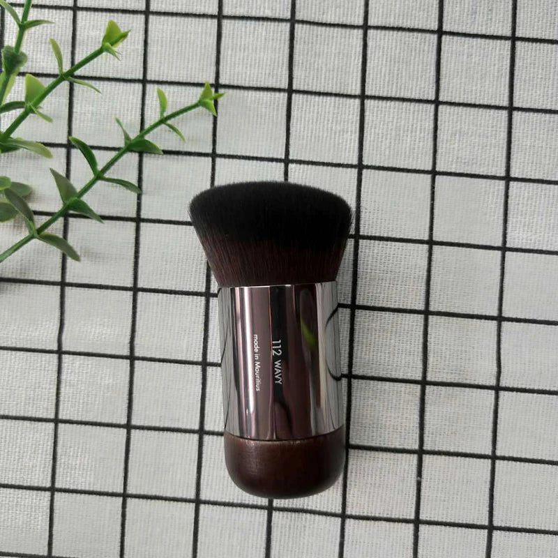 New Flat Foundation Brush Professional Cosmetic Make Up Brush Professional Beauty Cosmetic Brush High-end