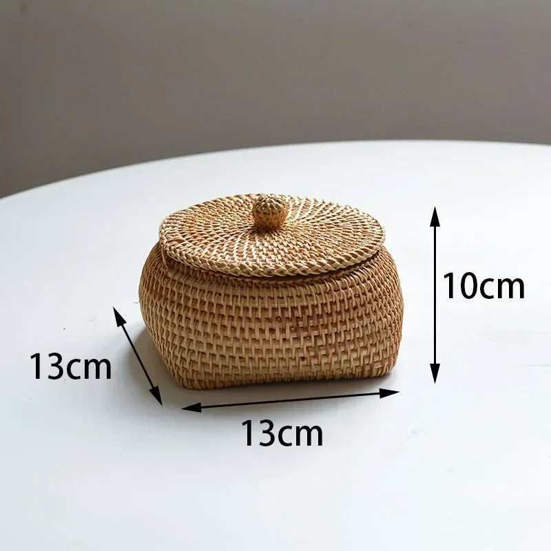 New Round Rattan Boxes with Lid Hand-Woven Multi-Purpose Wicker Tray Desktop Decoration Jewelry Storage Box Make Up Organizer