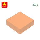 Wange 666PCS/lot 3070 1x1 Light Area Wooden Moc Loose Parts Compatible with Bricks DIY Children's Toy Assembly Gift Storage Box