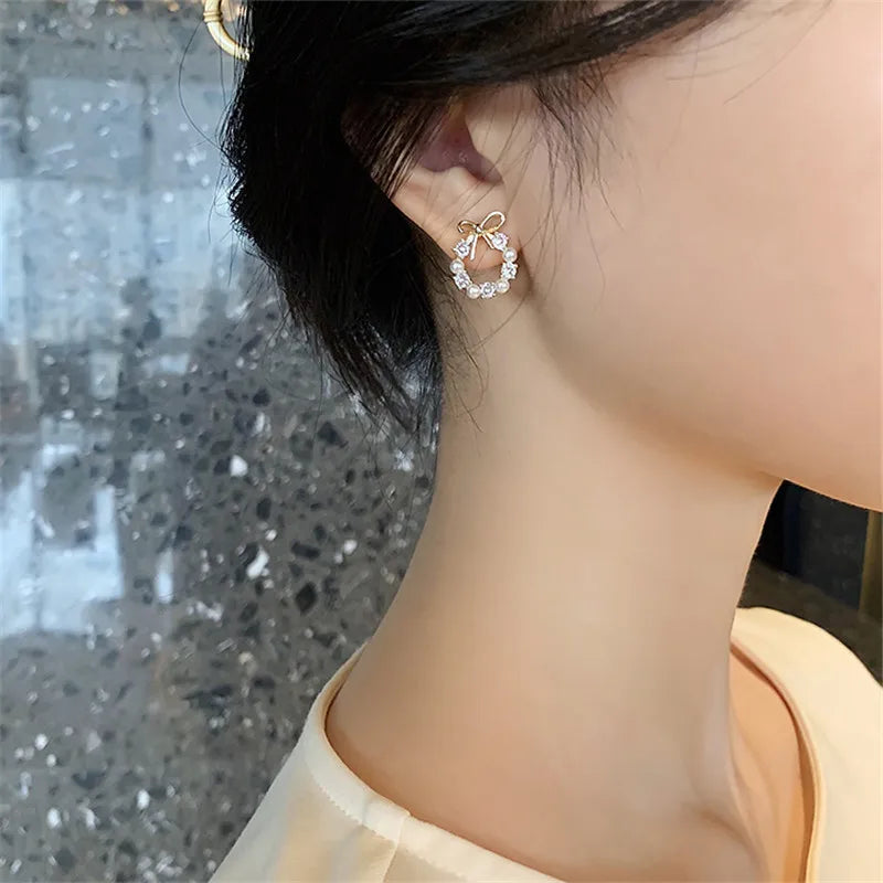Classic Bowknot Acrylic Women Stud Earrings Lovely Girl Bow Tie Pearl Ear Studs Fashion Jewelry Womens Accessories Earrings