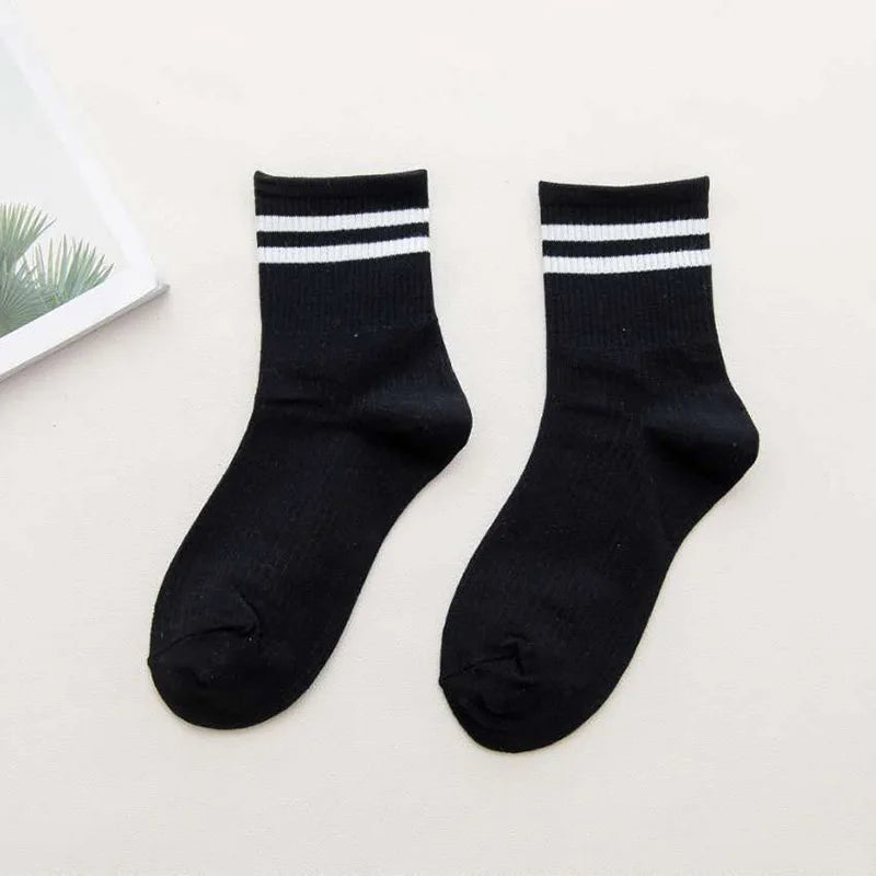 Thickness Funny Novelty Cute Cotton Loose Striped Men Long Socks Fashion Street Couple High-quality Youth Sock