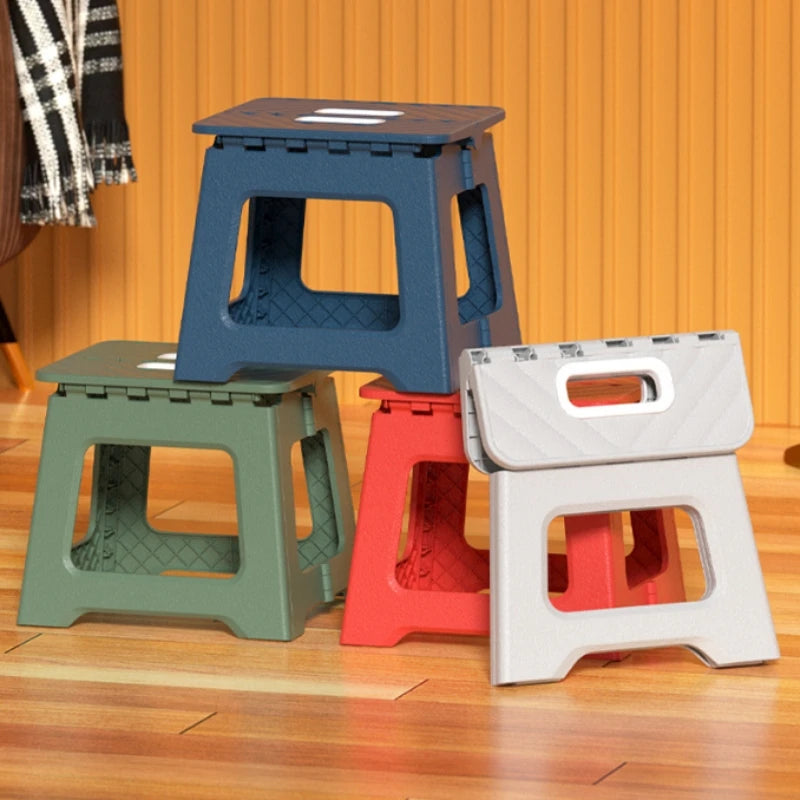 Portable Mini Outdoor Stool - 1pc Thickened Plastic Folding Chair & Bench for Adults & Kids