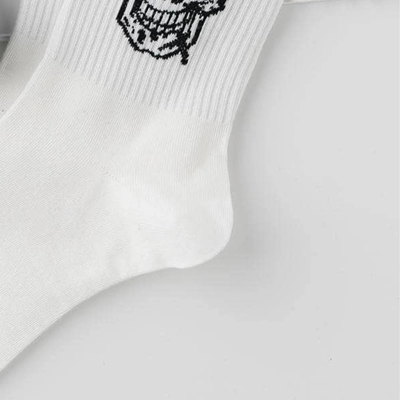 5/10 Pairs Men Skull Pattern Fashion Versatile Crew Socks, Halloween Dy, For Daily Life