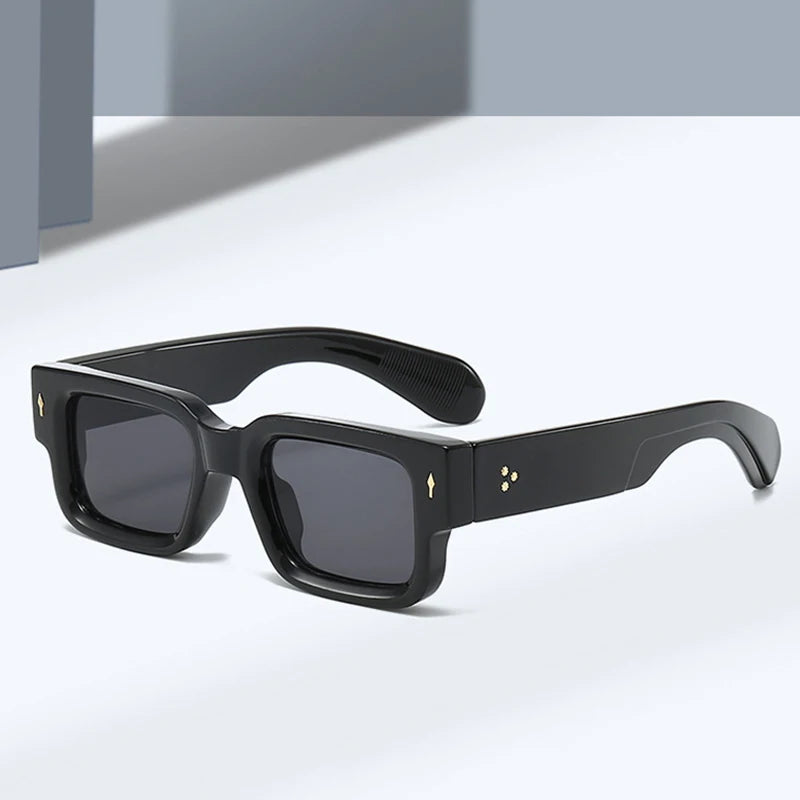 SO&EI New Square Sunglasses Women Vintage Rivets Trending Clear Ocean Gradient Lens Shades UV400 Men Punk Sun Glasses