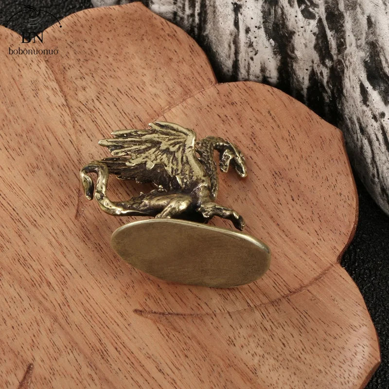 Solid Brass Warcraft Pterosaur Dragon Small Statue Desktop Ornaments Mythical Beast Figurines Retro Home Feng Shui Decorations