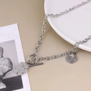 Trendy hip-hop love teddy bear pendant necklace, personalized, simple and versatile, niche design, collarbone chain