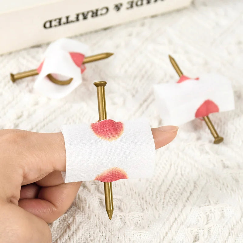 5pcs Bloody Nail Through Finger Prank Joke Novelty Toys Halloween Party Decoration Supplies Scary Trick Props Kids Birthday Gift