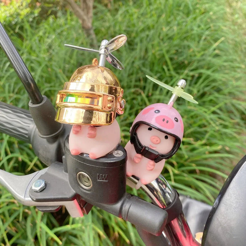 Wind Broken Car Cute Little Pink Pig with Helmet Propeller Wind-breaking Duck Road Bike Motor Helmet Riding Cycling Car Decor