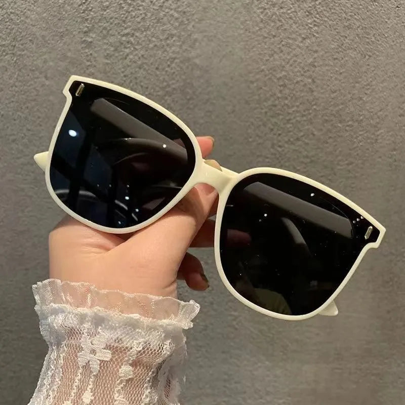 New Trend Sunglasses For Women And Men Simple Design Decorative Glasses Car Driving Eyewear Unisex Fashion Sun Glasses UV400