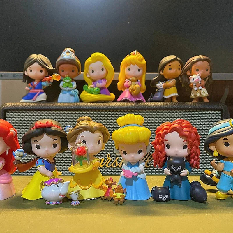 Disney Princess Blind Box Cinderella Aurora Pocahonta Snow White Ariel Rapunzel Mulan Belle Moana Jasmine Merida Figure Toy Gift