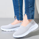 Summer Women Sneakers Mesh Breathable Women Casual Flats Shoes Slip On Female Sport Shoes Plus Size Tennis Shoes Ladies Loafers