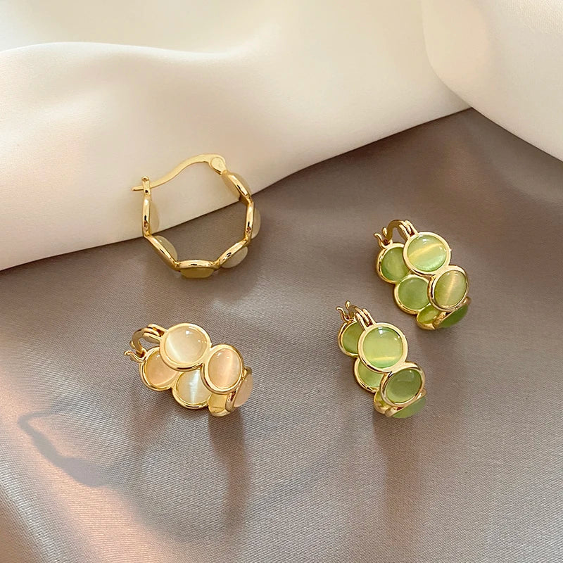 2023 New Design Sense White and Green Opals Round Hoop Earrings for Women‘s Korean Fashion Jewelry Luxury Shiny Accessories