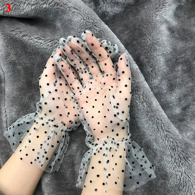 Retro Spring Summer Women Short Tulle Gloves White Black Wedding Gloves Stretchy Lace Full Finger Mittens Mesh Translucent Glove