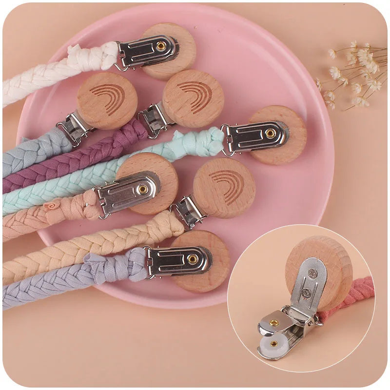 1Pcs New Pacifier Clip Chian Holder Beech Wooden Clips Teether Toy for Baby Chew Rattles Mobiles Newborn Nursing Accssories