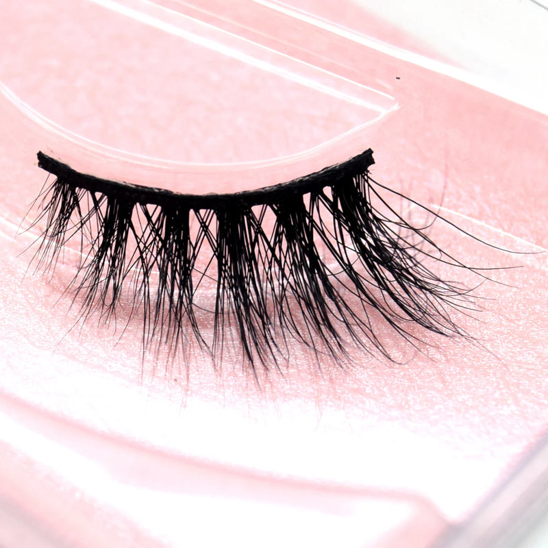 Visofree Half Mink Lashes Make Up False Eyelashes Hand Up Natural Long Mink Lashes Cruelty Free Crisscross Mink Fake Eyelashes