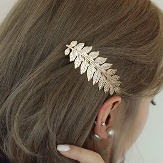 Delysia King  Leaf hair clip