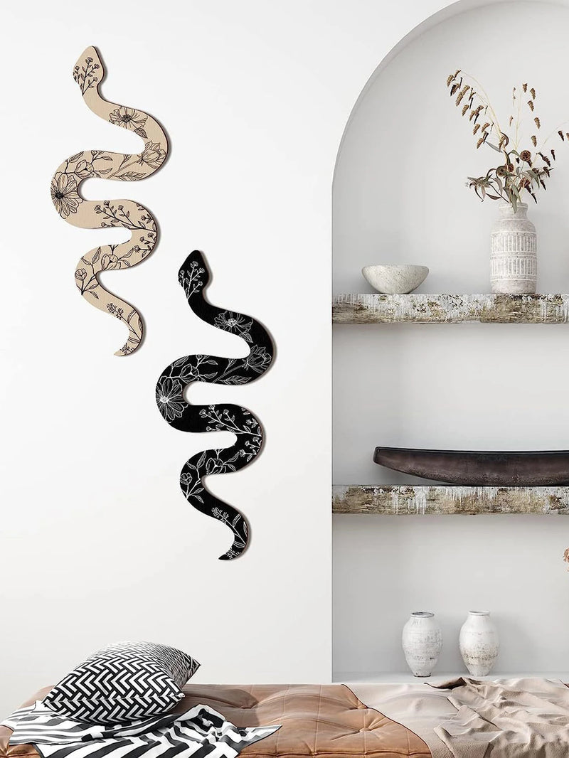 Cute Snake Room Wall Decor Boho Witchy Wooden Snake Wall Hanging Wall Art for Apartment Bedroom Living Room Christmas Decoration