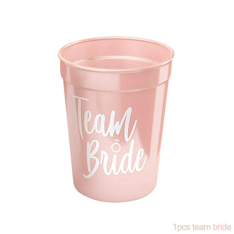Bachelorette Party Wedding Decoration Bride Team Plastic Drinking Cups Bridal Shower Gift To Be Bride Hen Party Supplies