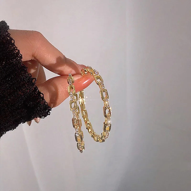 JWER Trendy Chain Huggie Hoop Earrings for Women Cz Simple Rhinestone Ear Buckle Chain Hoop Crystal Zircon Jewelry Accessories