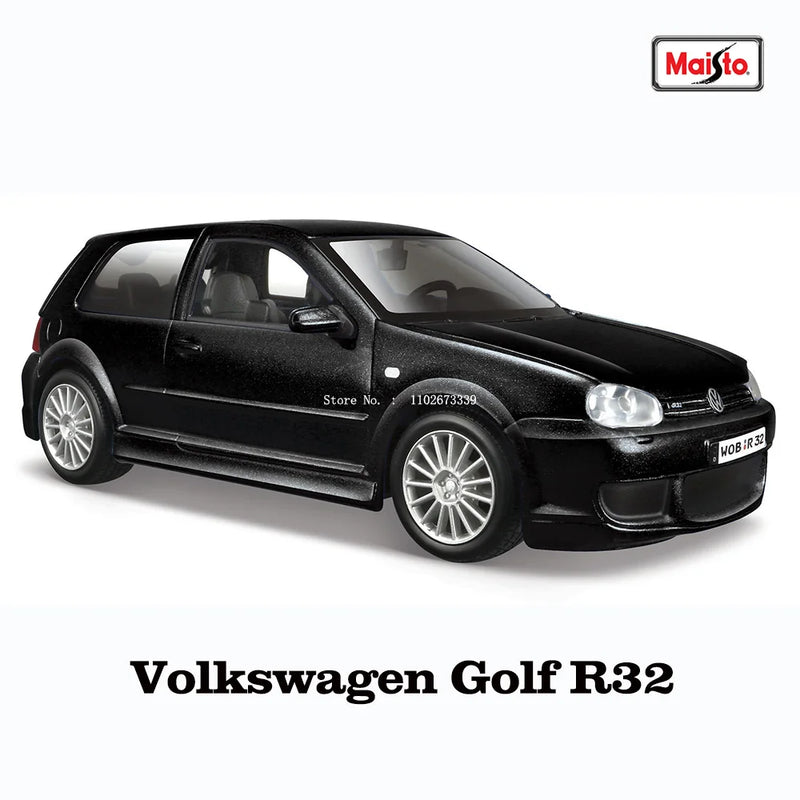 Maisto 1:24 Volkswagen Golf R32 car Antique Car Static Die Casting Car Collectible Model Car Toy Gift Tide Play