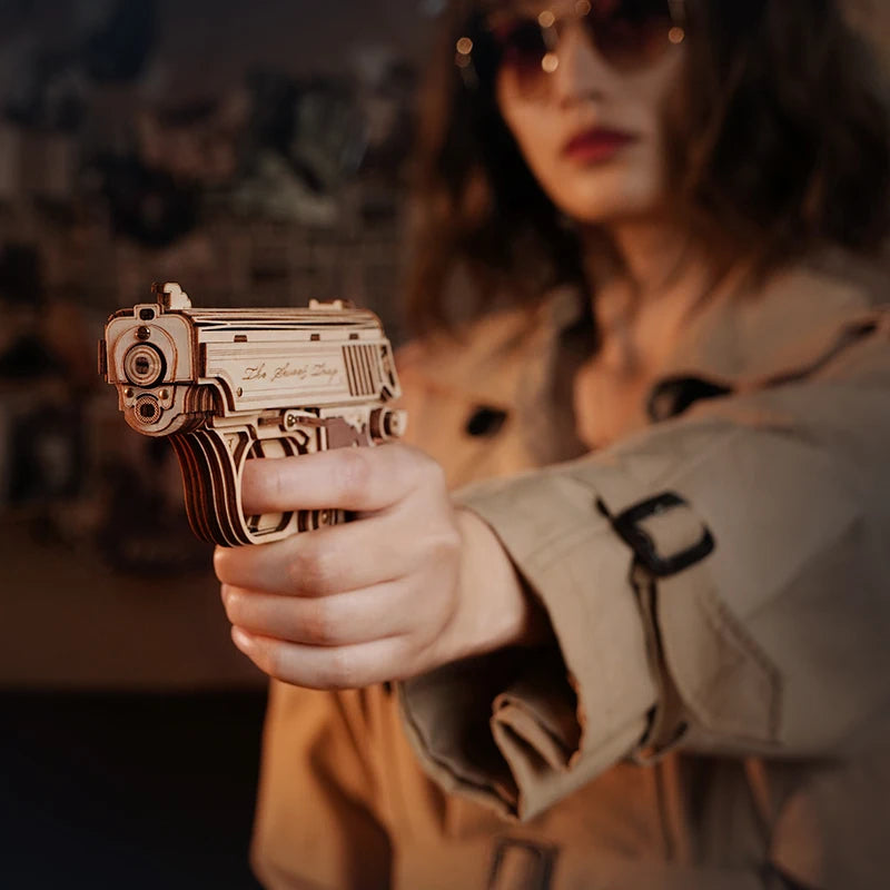 Robotime Rokr Mini Gun Toys 3D Wooden Puzzle Rubber Band Guns Toy for Adults Teens Funny Building Block Sets Easy Assembly LQ502