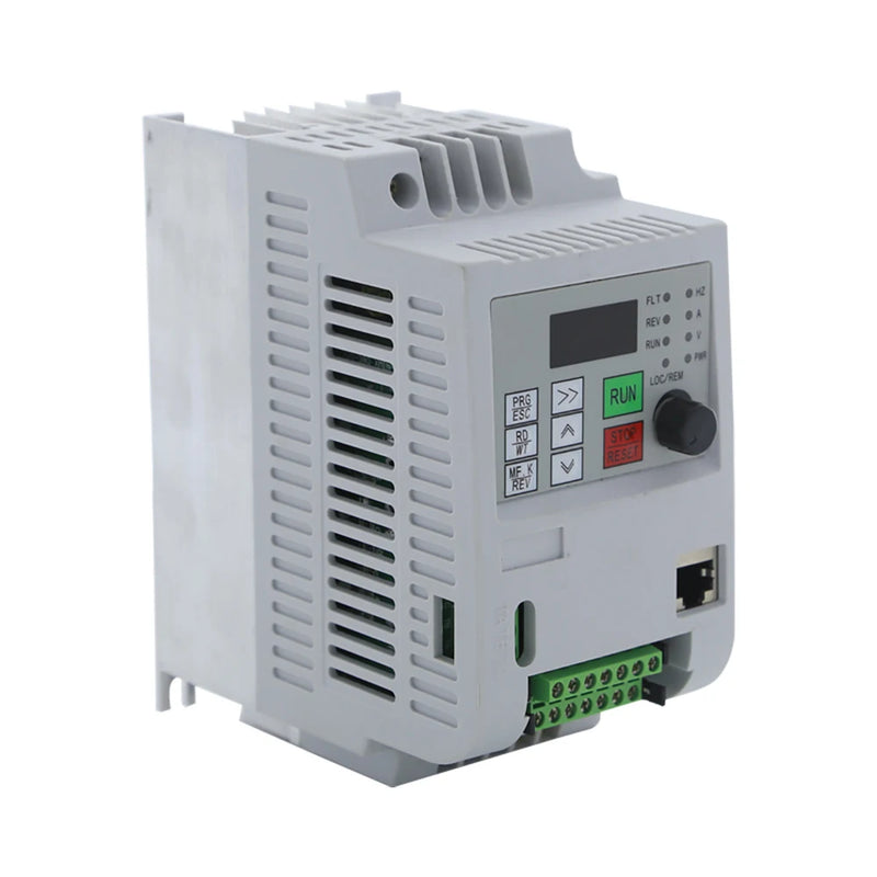 HOT! 0.75KW/1.5KW/2.2KW Single-phase Inverter Output 1-Phase VFD Frequency Converter Adjustable Speed 220V