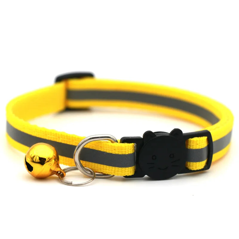 Reflective Nylon Dog Collar Night Safety Flashing Light Up Adjustable Dog Leash Pet Collar for Cats and Small Dogs Pet Supplies