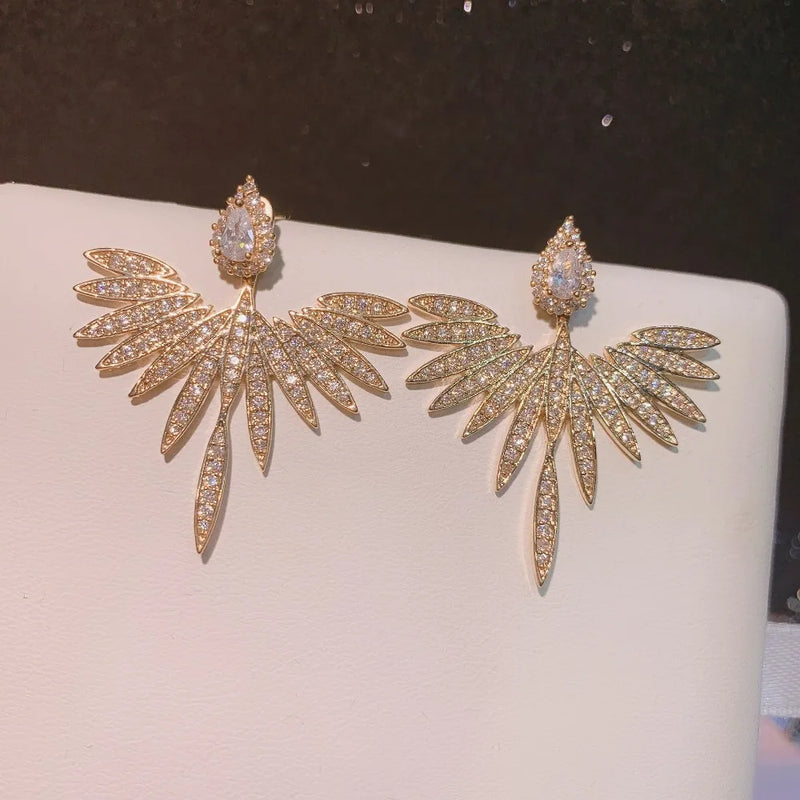 New Arrival Earrings For Women Temperament White Zircon Rhinestones Unique Design Brand Earings Fashion Jewelry Bijoux AE210
