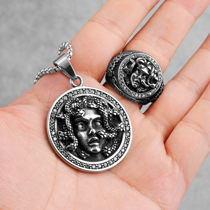 Mythology Snake Hair Medusa Banshee Stainless Steel Men Necklaces Pendants Chain for Boy Male Jewelry Creativity Gift Wholesale