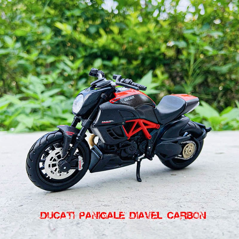 Maisto 1:18 16 Arten Ducati Panigale v4 sc weiße ursprüngliche genehmigte Simulationslegierungsmotorradmodell-Spielzeugauto-Geschenksammlung