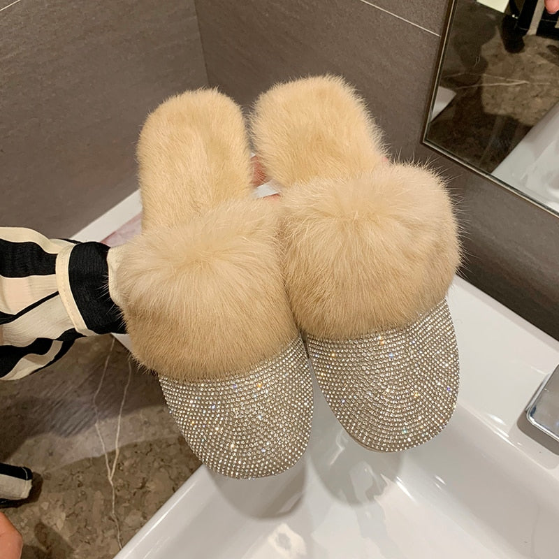 Pantuflas de mujer para casa de lujo 2023 con diamantes de imitación de piel de cristal de invierno para el hogar para mujer al aire libre mulas zapatos planos deslizantes para mujer