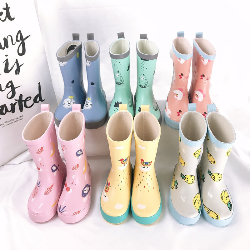 Zapatos de lluvia para niños y niñas, botas de goma con estampado de dibujos animados bonitos para niños, zapatos de agua impermeables para bebés Kalosze Dla Dzieci