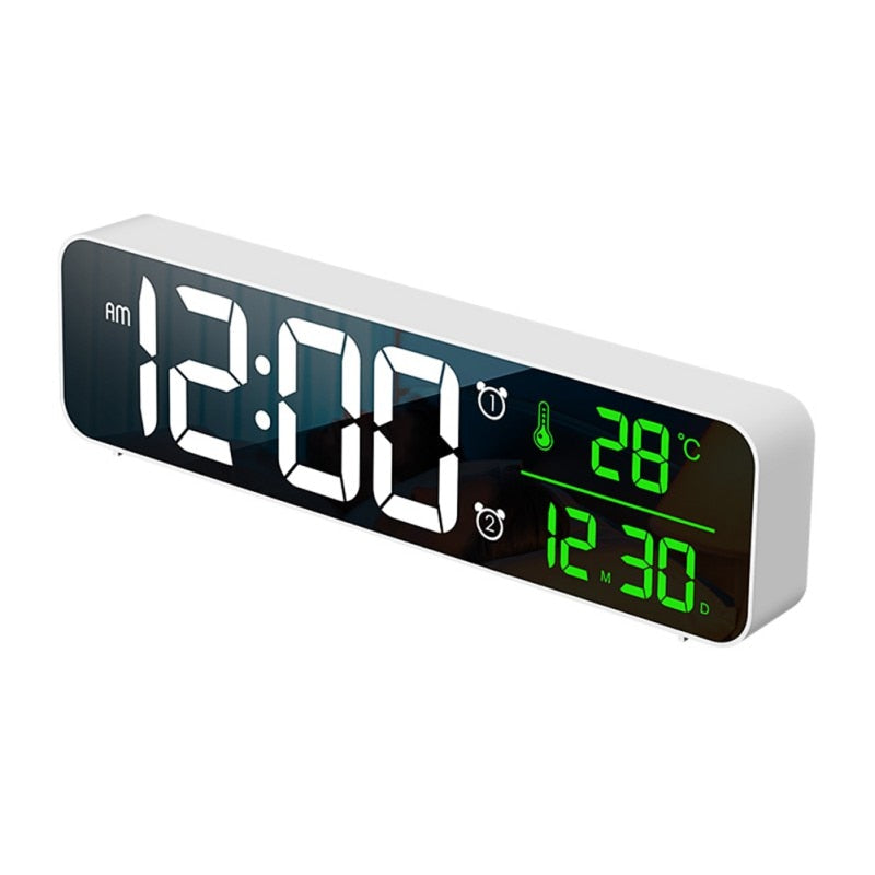 Despertadores digitales LED con Snooze Digital Temp Time Music Reloj dual con cargador USB Pantalla de dígitos grandes Atenuador de brillo