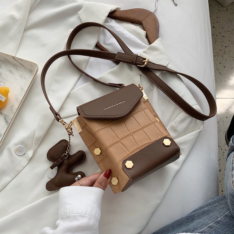 с доставкой Contrasting design Chain PU Leather Crossbody Bags Women 2020 Branded Shoulder Handbags Female Travel Handbag