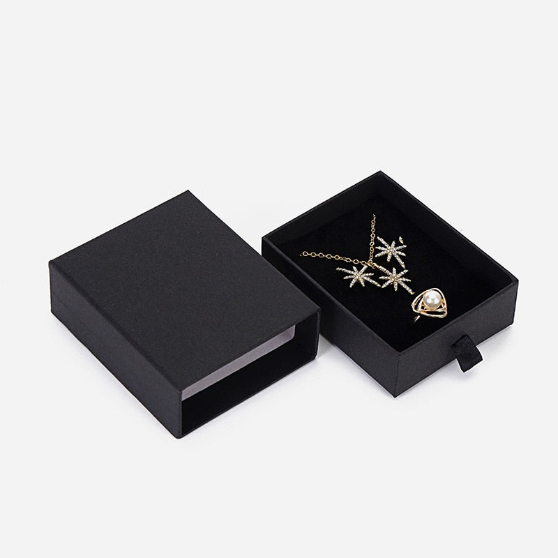 Trendige Geschenkbox aus Spezialpapier für Halskette &amp; amp; Armband &amp;amp; Fußkettchen