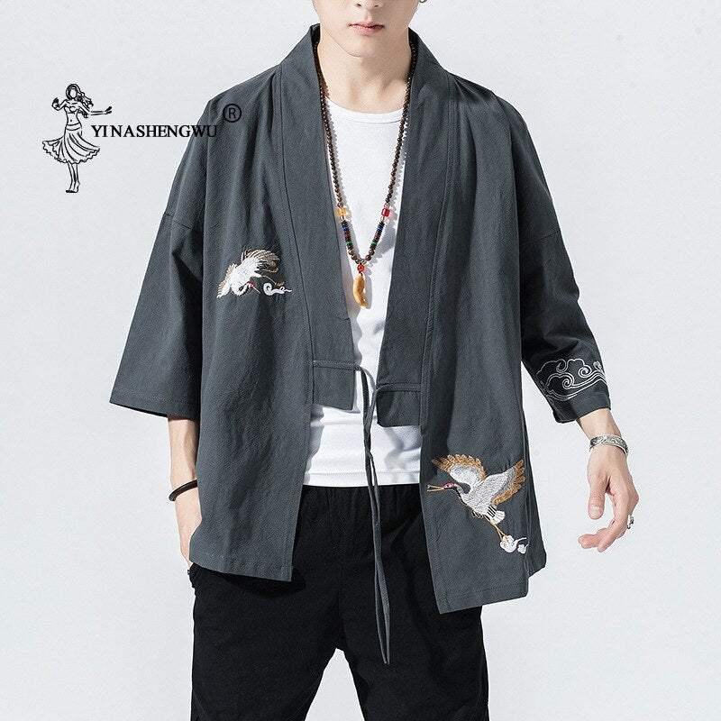 Kimono Cardigan hombres Kimono japonés tradicional playa fina grúa bordado ropa asiática Yukata hombre samurái camisa Casual Kimon