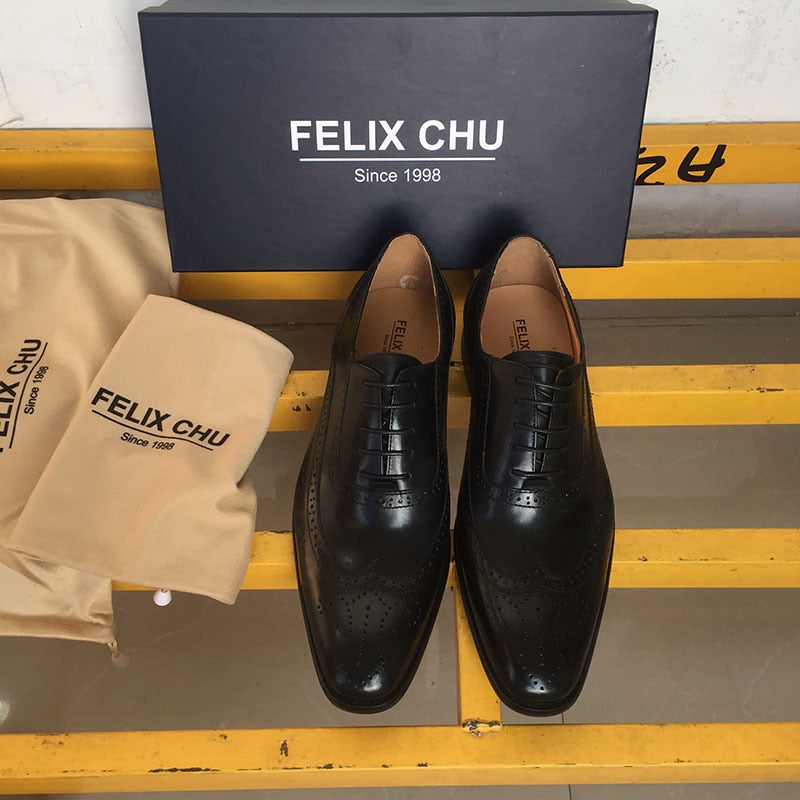 FELIX CHU Classic Wingtip Medallion Brogue Oxford Zapatos de vestir para hombres Cuero genuino Negro Marrón Zapatos de cuero con cordones para hombres