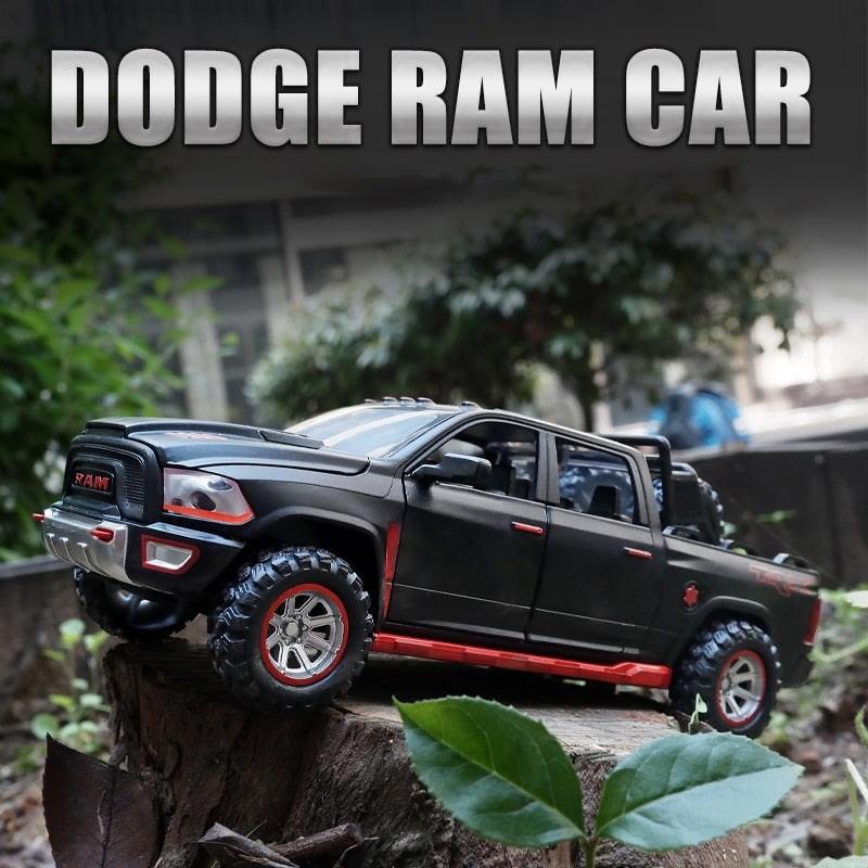 1:32 Simulation Alloy Car Model New Dodge Ram TRX Pickup Metal Car Model Sound And Light Pull Back Childs Boy Toy Car Gifts