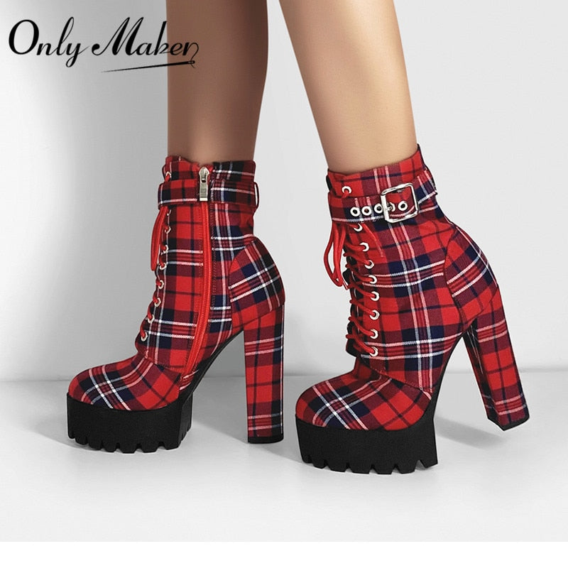 OnlyMaker Damen-Plateau-Stiefeletten mit Schnallenriemen, klobiger Absatz, rot, kariert, Schnürung, seitlicher Reißverschluss, runde Zehenstiefeletten für den Winter