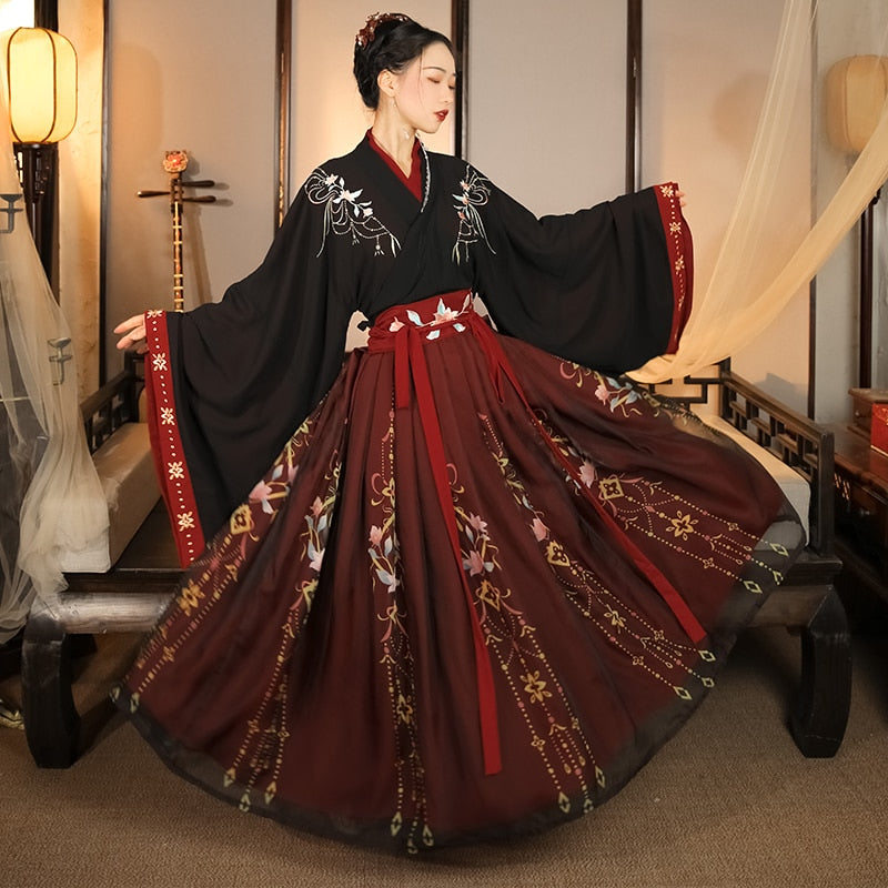 Traditionelles chinesisches Hanfu-Kostüm, Frau, altes Han-Dynastie-Kleid, orientalisches Prinzessinnenkleid, Dame, Eleganz, Tang-Dynastie, Tanzabnutzung